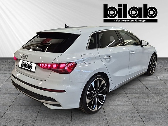 Audi A3 4 of 9