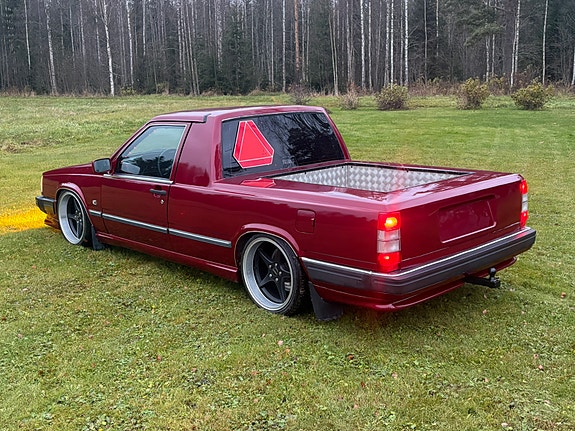 Volvo 740 3 of 14