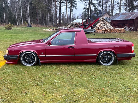 Volvo 740 2 of 14