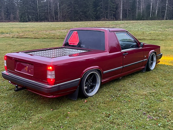 Volvo 740 5 of 14