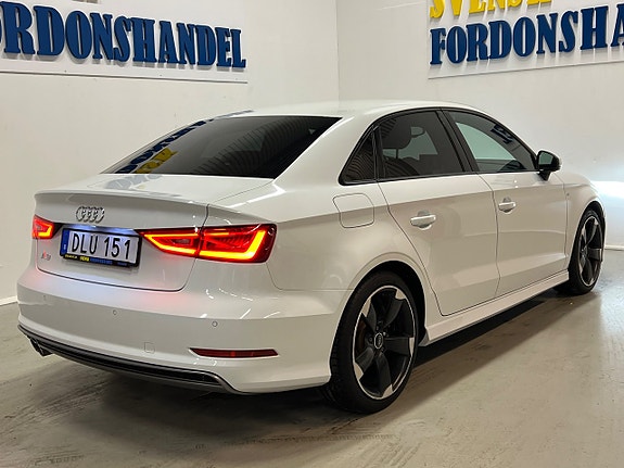 Audi A3 4 of 23