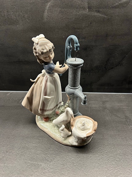 Product image 1 of 6