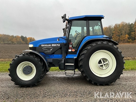 Traktor New Holland 8870A med frontlyft 5 of 6