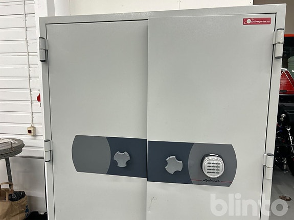 Product image 1 of 10