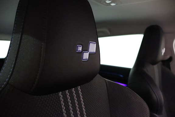 Renault Megane 30 of 30