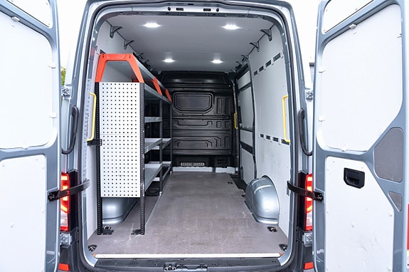 Volkswagen Crafter 35 7 of 18