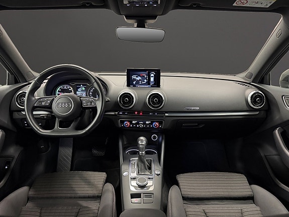 Audi A3 12 of 14
