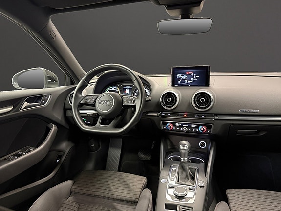 Audi A3 10 of 14