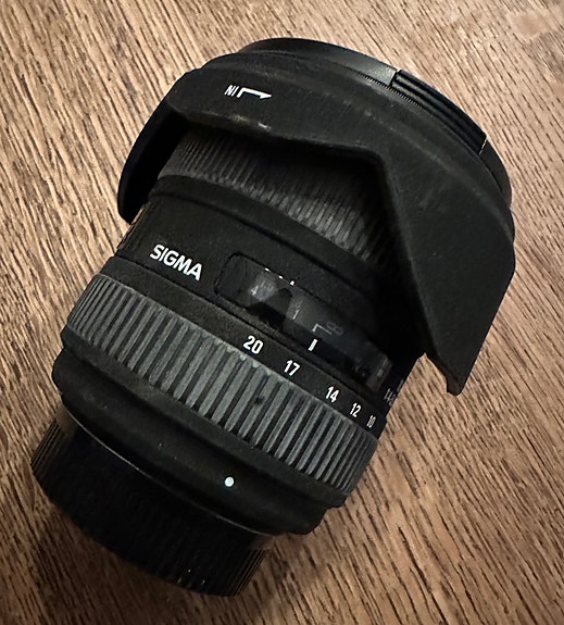 Product image 1 of 2