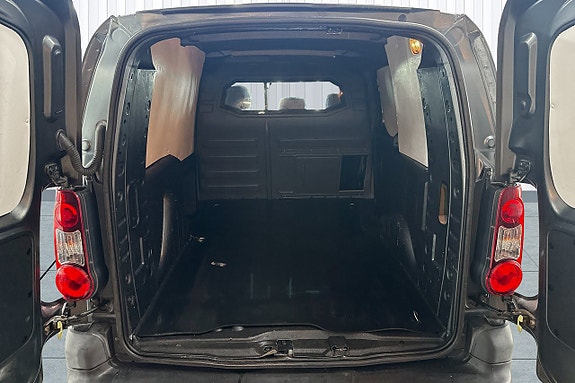 Peugeot Partner 17 of 18