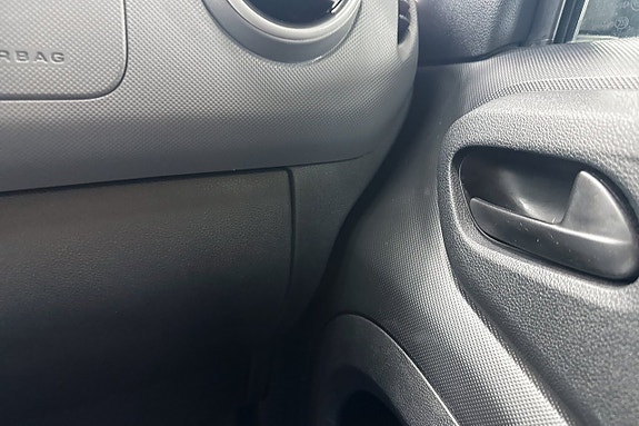 Peugeot Partner 14 of 18