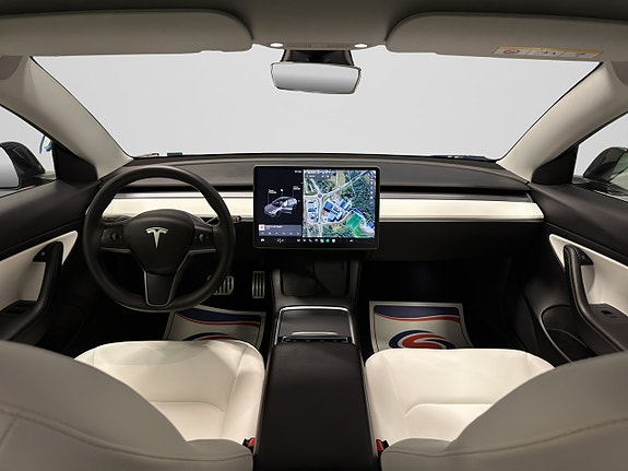 Tesla Model 3 13 of 25
