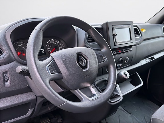 Renault Master 9 of 16