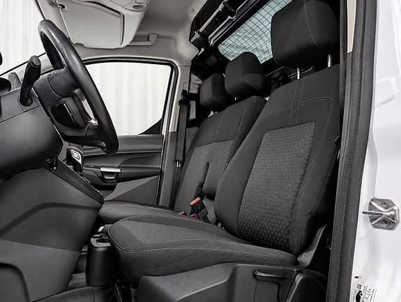 Ford Transit Connect 7 of 10