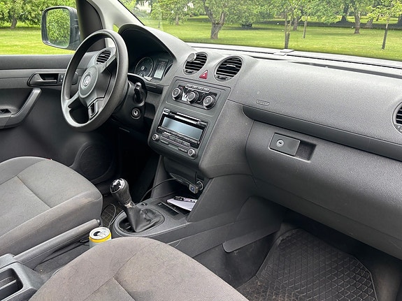 Volkswagen Caddy Maxi 5 of 5