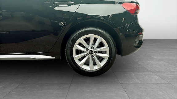 Audi A3 6 of 12