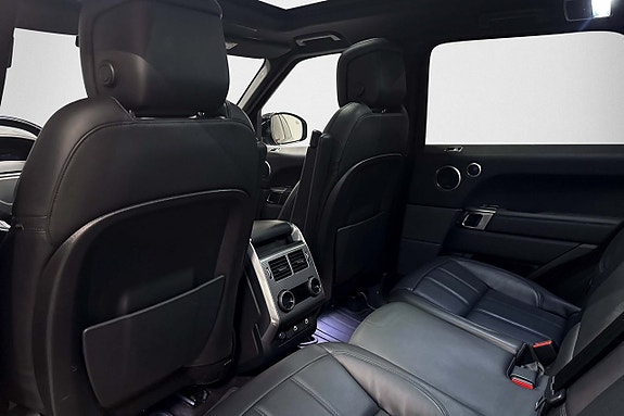Land Rover Range Rover Sport 13 of 26