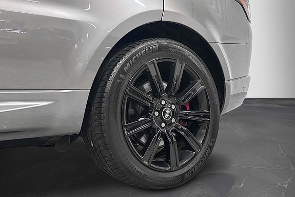 Land Rover Range Rover Sport 25 of 26