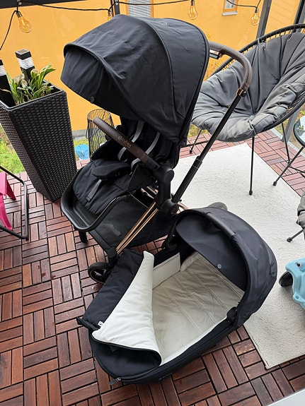 Product image 1 of 6