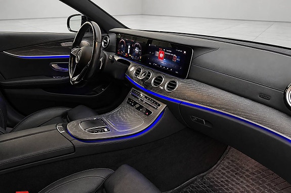 Mercedes-Benz E 220 d 17 of 30