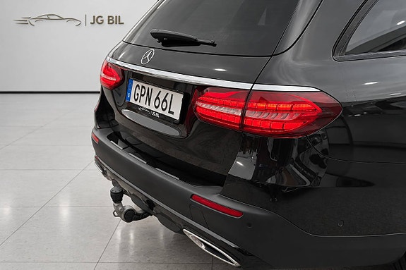 Mercedes-Benz E 220 d 9 of 30