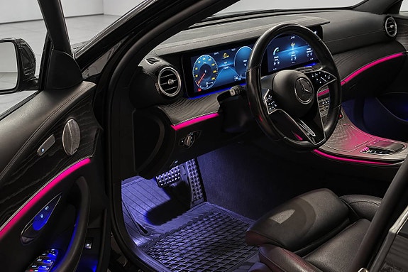 Mercedes-Benz E 220 d 15 of 30