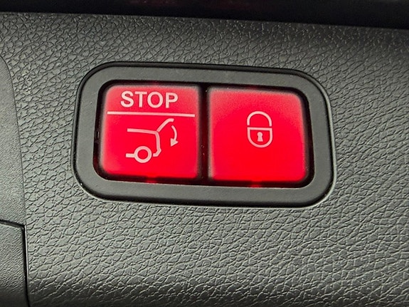 Mercedes-Benz E 220 d 29 of 30