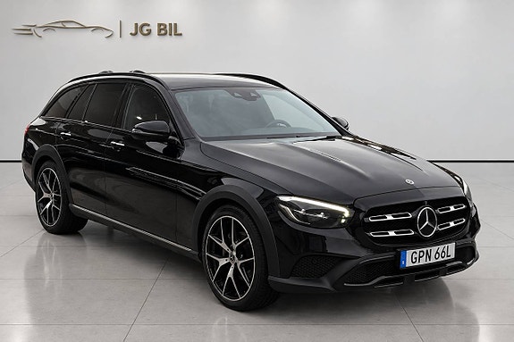 Mercedes-Benz E 220 d 12 of 30