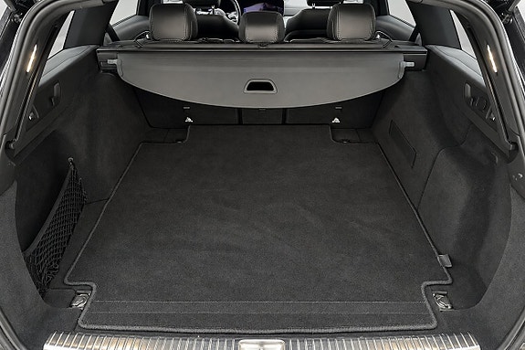 Mercedes-Benz E 220 d 8 of 30