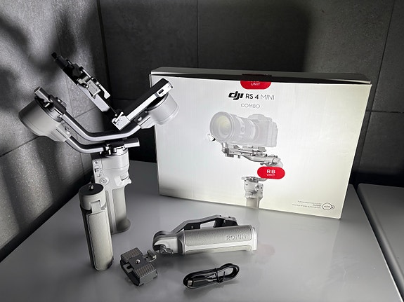 Product image 1 of 4