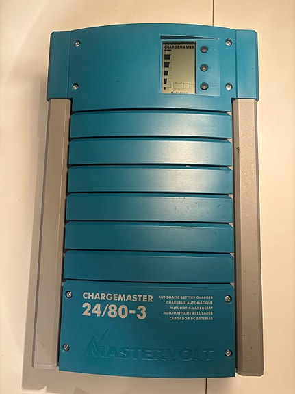 Product image 1 of 4