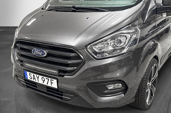 Ford Transit Custom 18 of 20