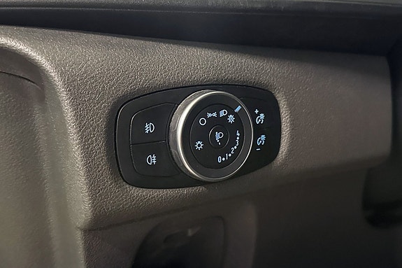 Ford Transit Custom 11 of 20