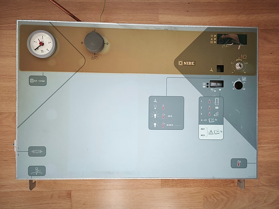 Product image 1 of 2