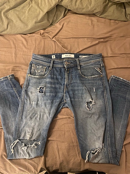 Product image 1 of 4