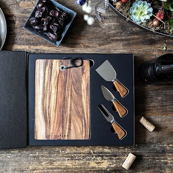 Product image 1 of 8