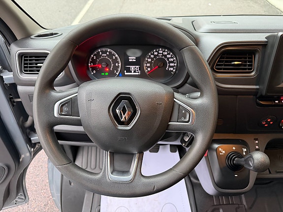 Renault Master 19 of 30