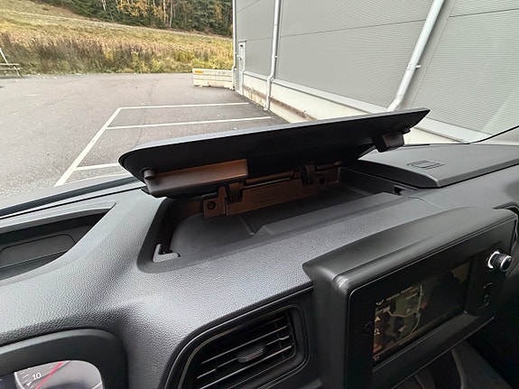 Renault Master 27 of 30