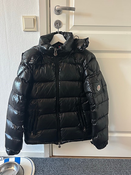 Product image 1 of 8