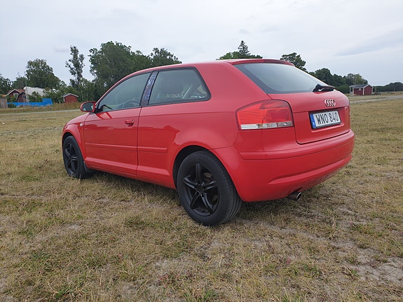 Audi A3 4 of 11