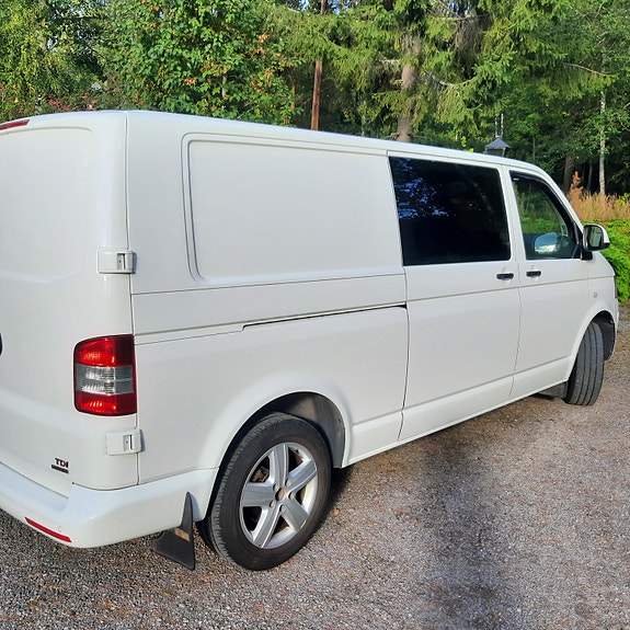 Volkswagen Transporter 2 of 9