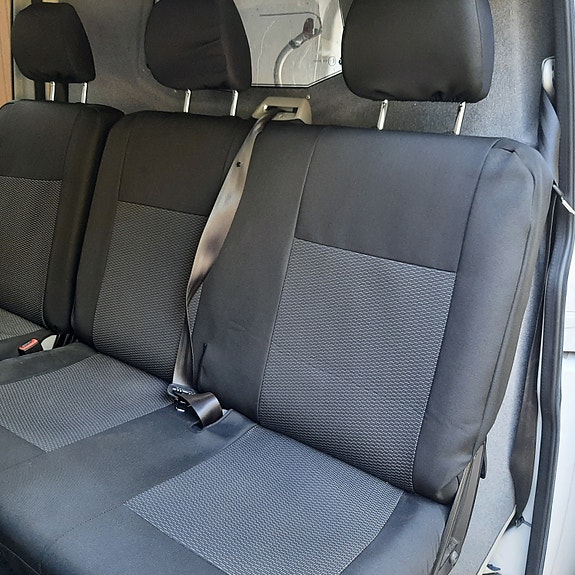 Volkswagen Transporter 7 of 9