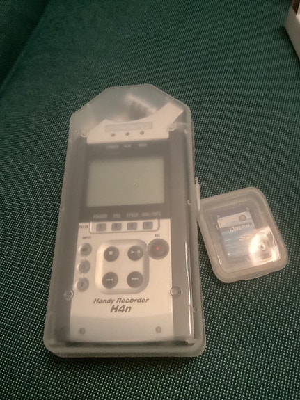 Product image 1 of 8