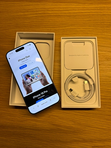 Product image 1 of 8