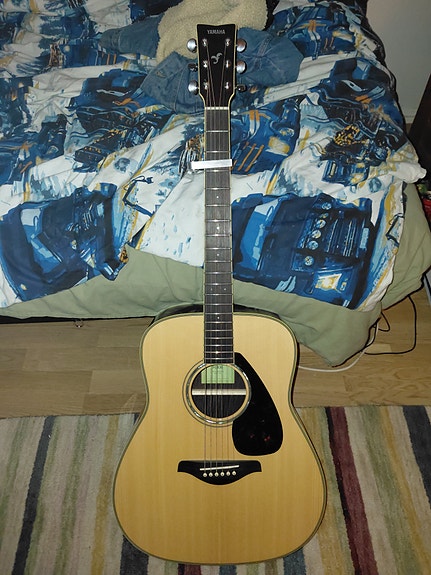 Yamaha fg830 replaced bone nut and saddle.