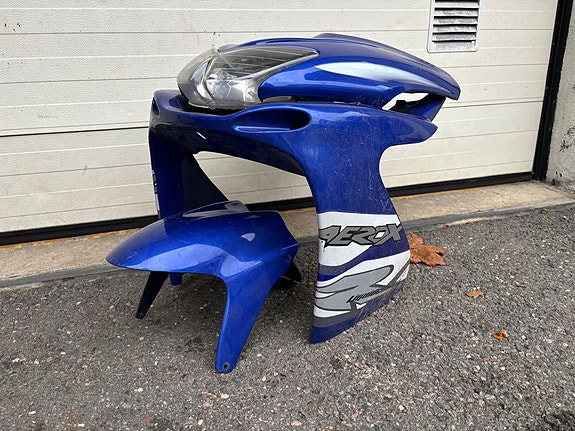 Product image 1 of 2