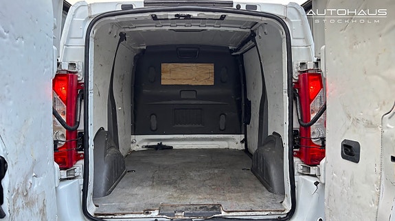 Peugeot Expert 18 of 22