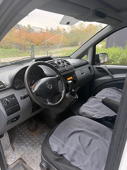Mercedes-Benz Vito 111 4 of 7
