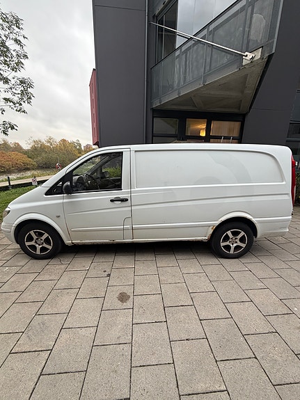 Mercedes-Benz Vito 111 3 of 7