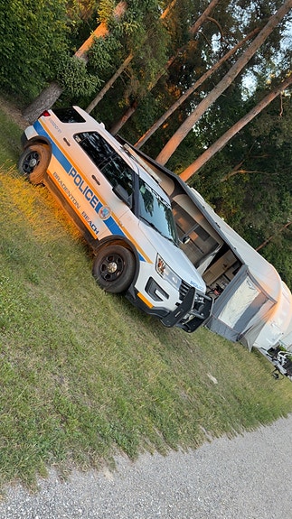 Ford Explorer 15 of 26